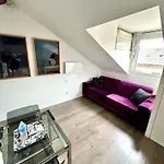 Purple House - Garibaldi Fs