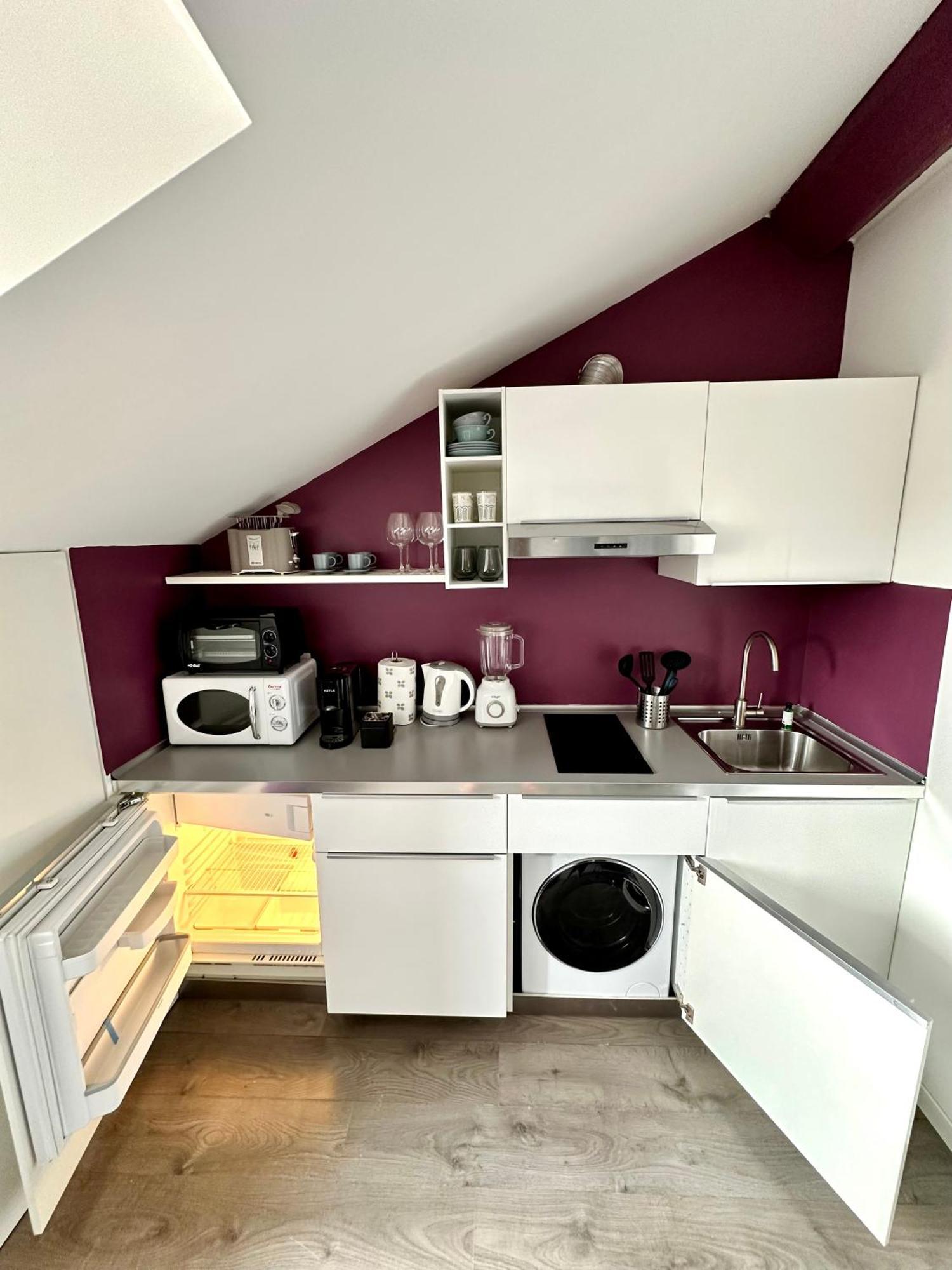 Purple House - Garibaldi Fs * Milano